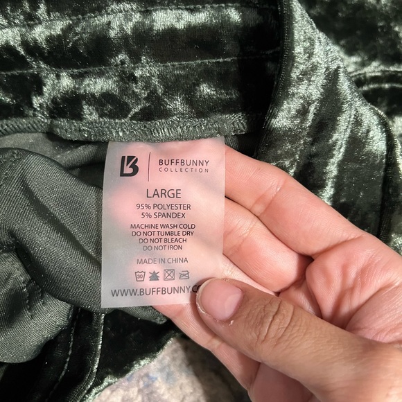nwot buff bunny green velvet shorts - Picture 5 of 5